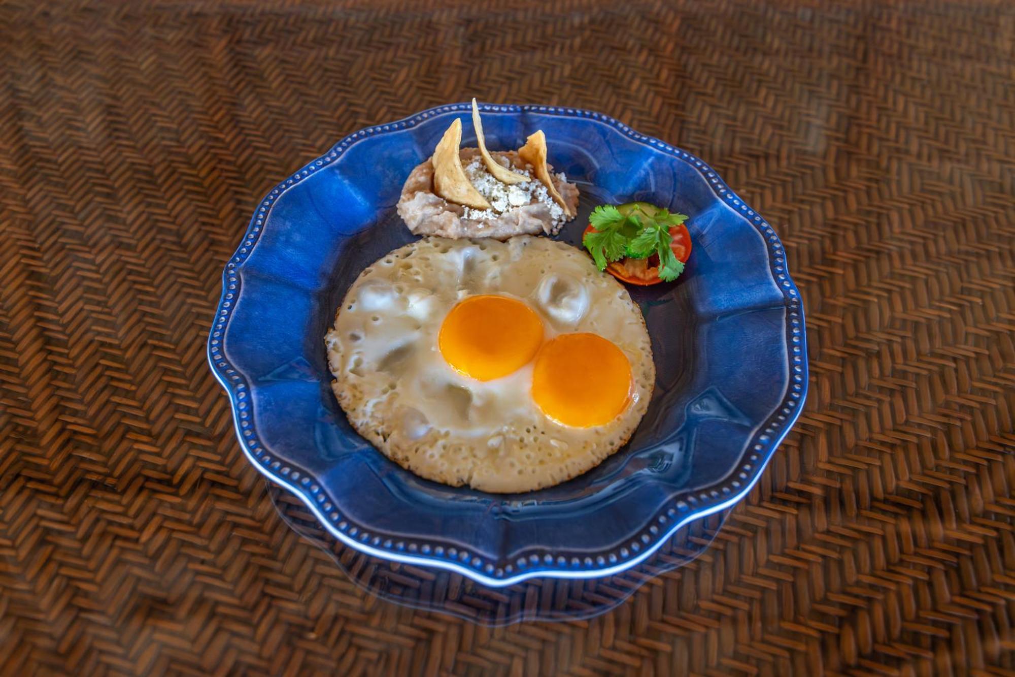 Torreblanca Beach Hotel And Suites Guayabitos - Desayuno Y Comida Incluido ริงกอน เด กัวยาบิโตส ภายนอก รูปภาพ